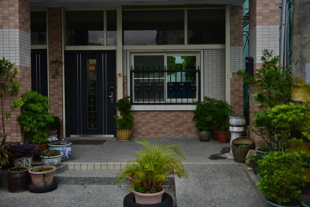 花蓮快樂腳旅宿 Hualien Exterior foto